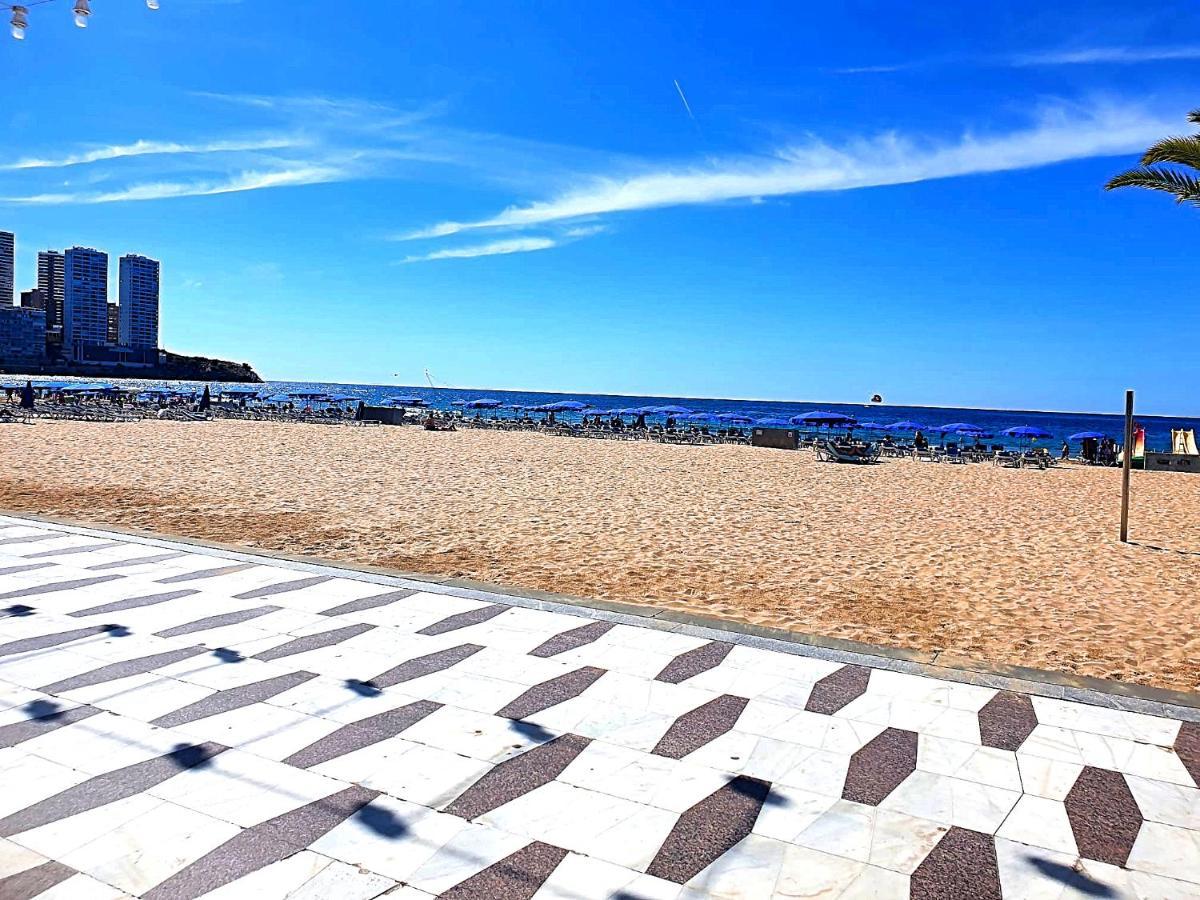 First Line Beach Beautiful Two Bedrooms Benidorm Ngoại thất bức ảnh