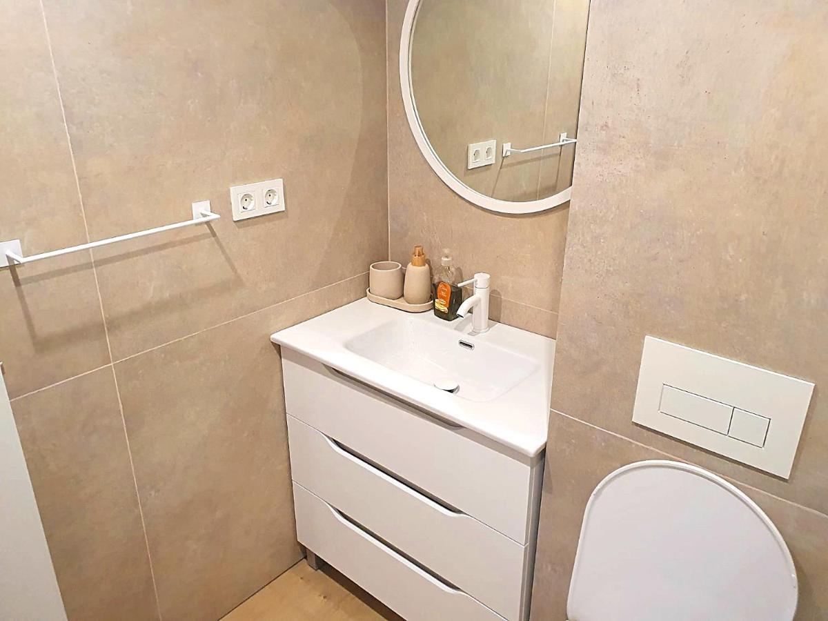 First Line Beach Beautiful Two Bedrooms Benidorm Ngoại thất bức ảnh
