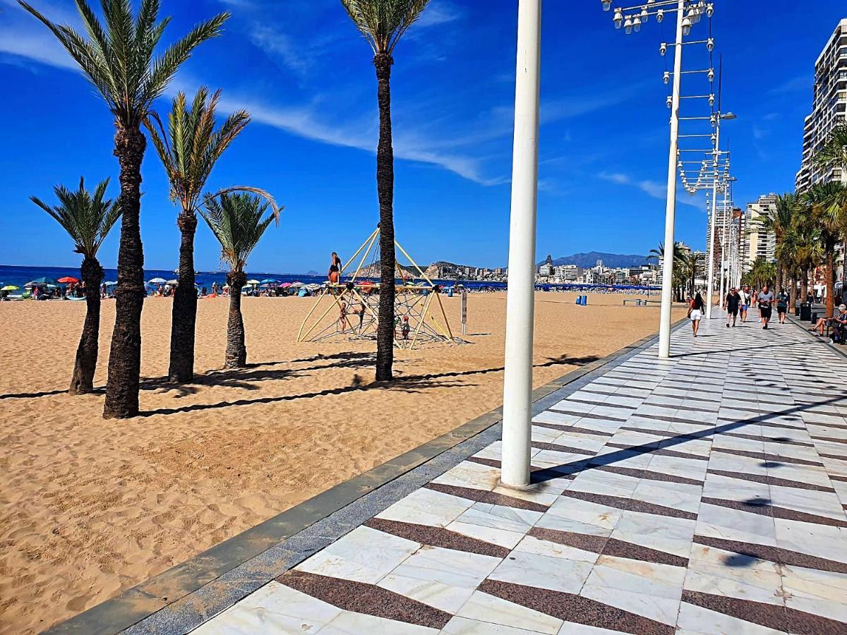 First Line Beach Beautiful Two Bedrooms Benidorm Ngoại thất bức ảnh